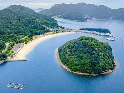 🏖️ 크레센트 비치 해빈공원 이미지 2